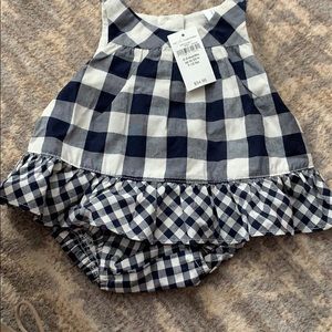 NWT GAP baby outfit